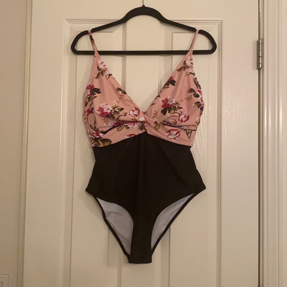 Bathing suit